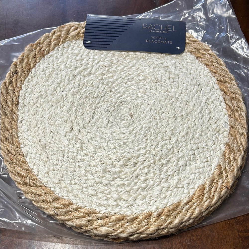 Rachel Rachel Roy Rare & HTF 4 Round Two-Tone 100% Jute Placemats New BEAUTIFUL
